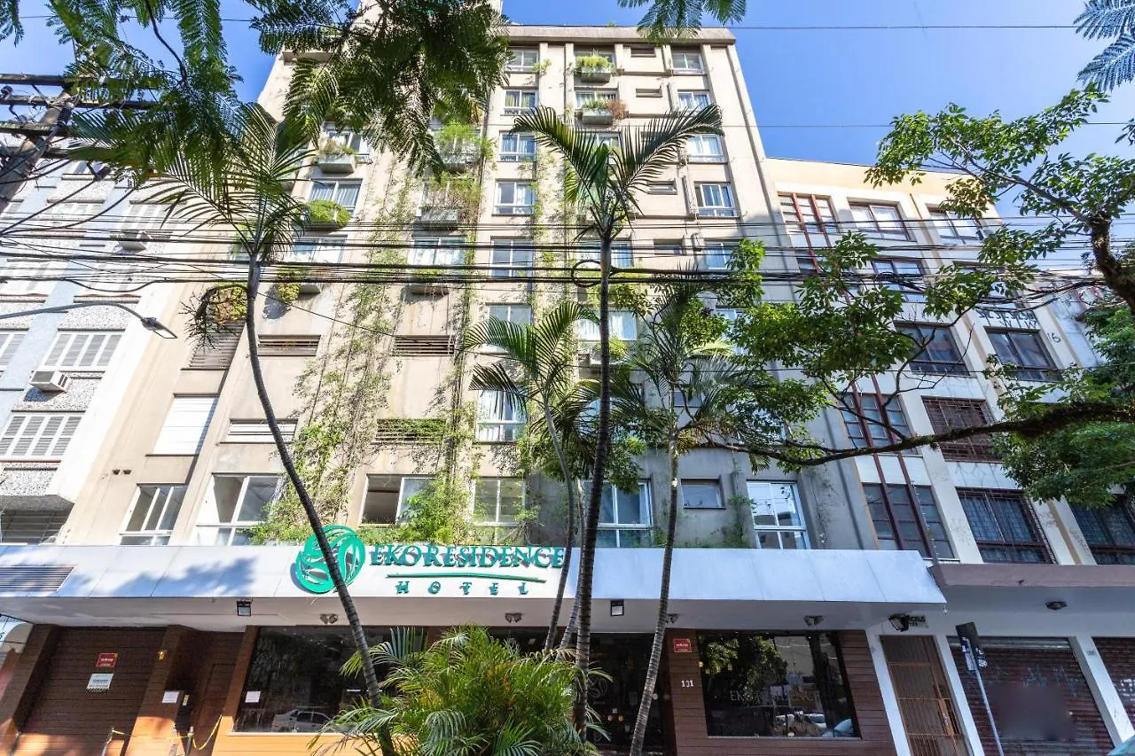 Eko Residence Hotel - Proximo A Santa Casa E Auditorio Araujo Vianna ポルト・アレグレ